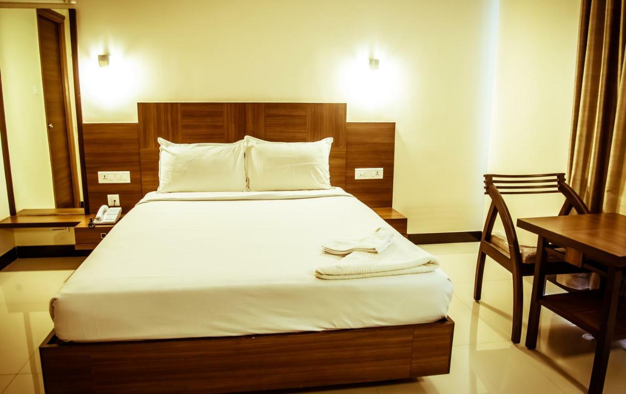 The Pioneer Visakhapatnam Exterior foto