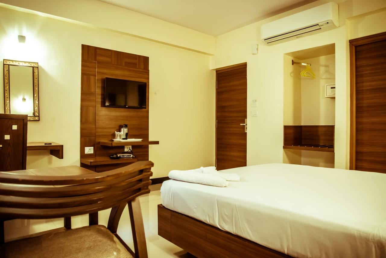 The Pioneer Visakhapatnam Exterior foto
